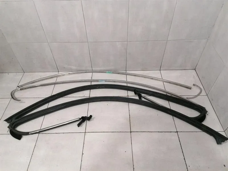 Bentley Continental GT W12 Body Moulding Set 3W8853703G Bar 3W8853704G