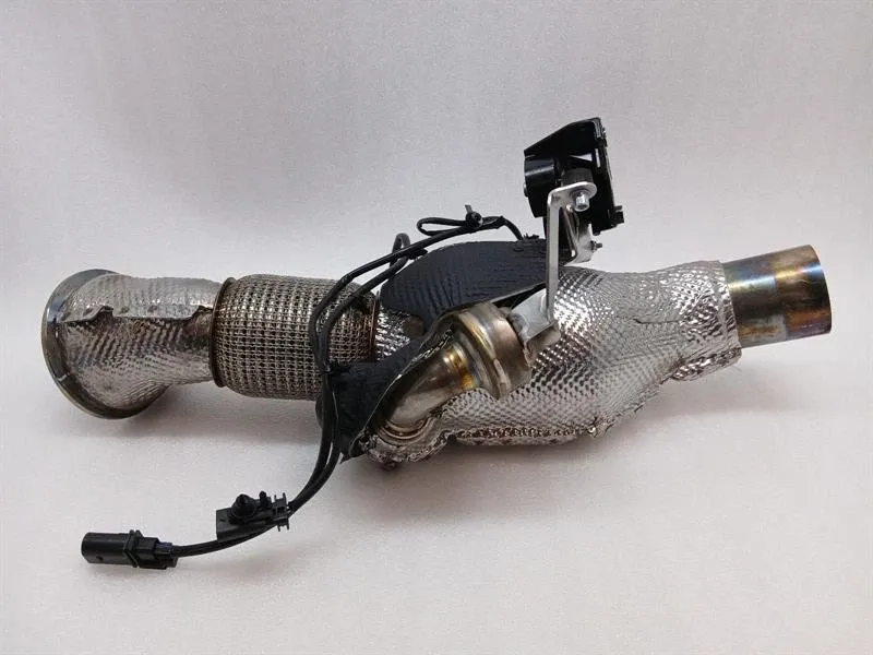 Ferrari 296 GTS F171 Catalytic Converter 814772 RIGHT Catalytic Converter RIGHT GTB