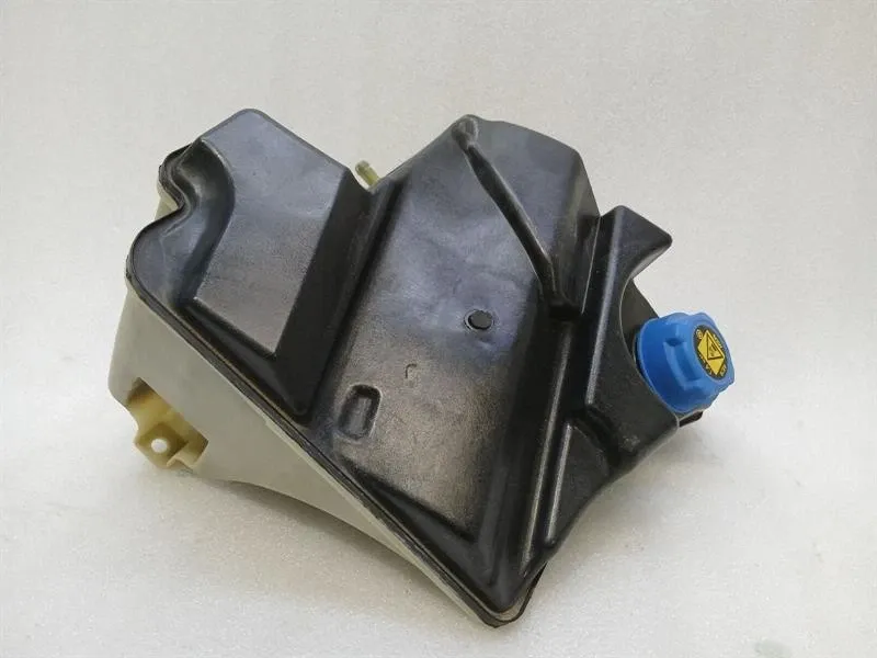 McLaren 720S Coupe Expansion Tank 14LA002CP Expansion Tank Coolant