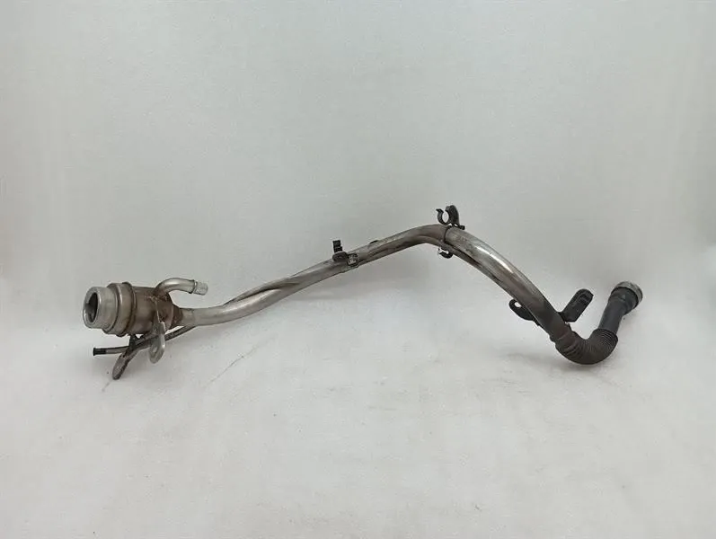 Bentley Continental GTC 18-24 3S 3SD Fuel Filler Neck 975201121M Filler Neck