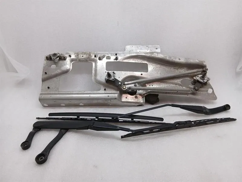 ASTON MARTIN RAPIDE 10-14 FRONT WIPER LINKAGE AG43-67350-AA RHD RIGHT HAND DRIVE SET