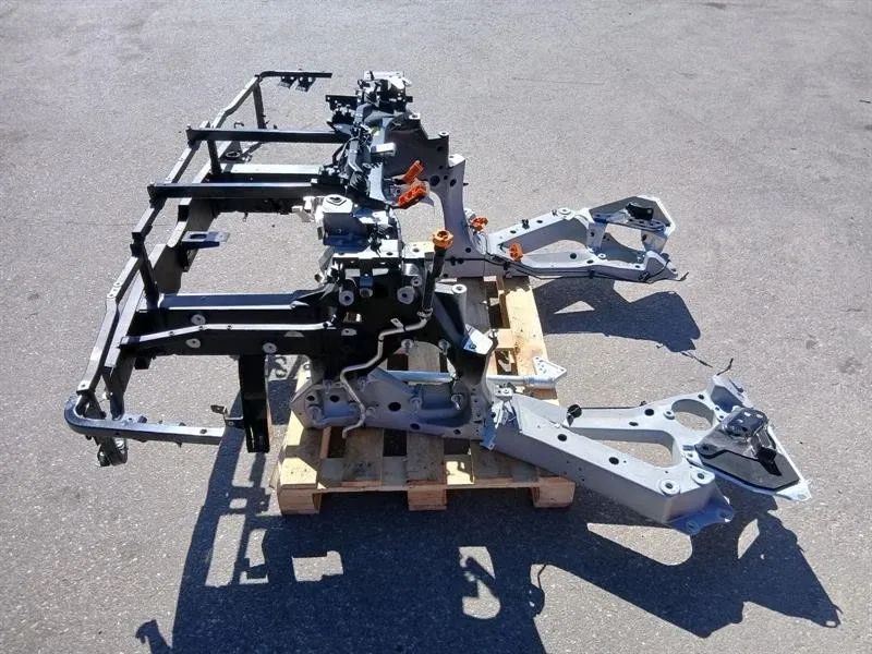 Ferrari 296 GTS F171 subframe rear 985966737 axle frame rear axle GTB