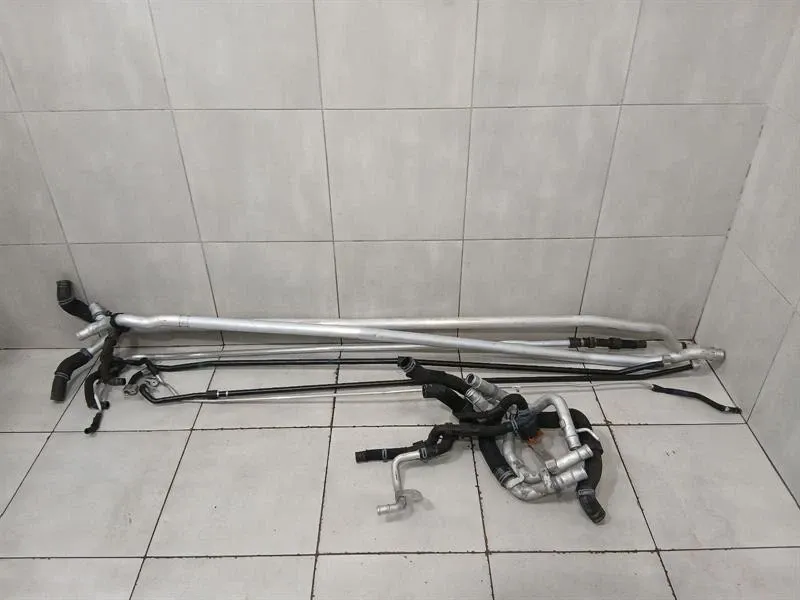 Lamborghini Huracan LP640 EVO Cooling Pipe 4S0186722E SET Hose UNDER CAR