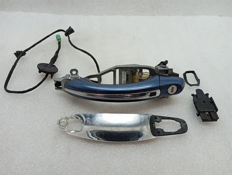 Bentley Continental GT W12 door handle 3W0837205 RH door handle
