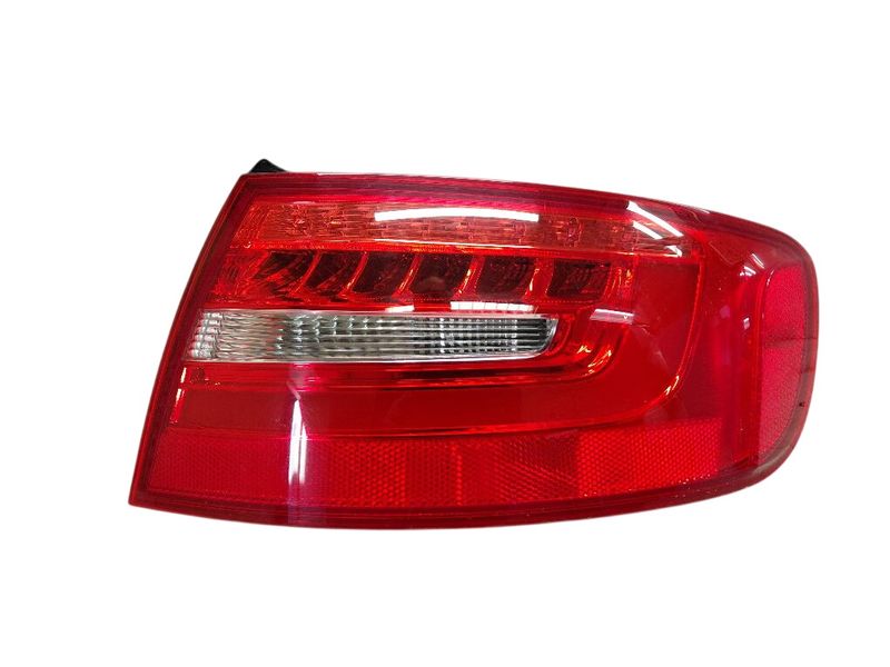 8K9945096D Tail light, right AUDI A4 / A4 ALLROAD (B8) (2007-2015)