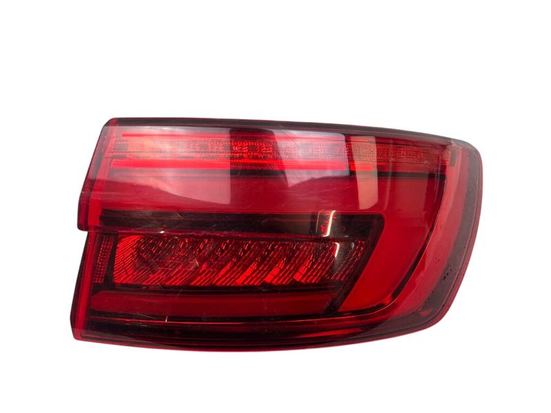 8W9945092 Tail light, right AUDI A4 (8W, B9) (2015-)