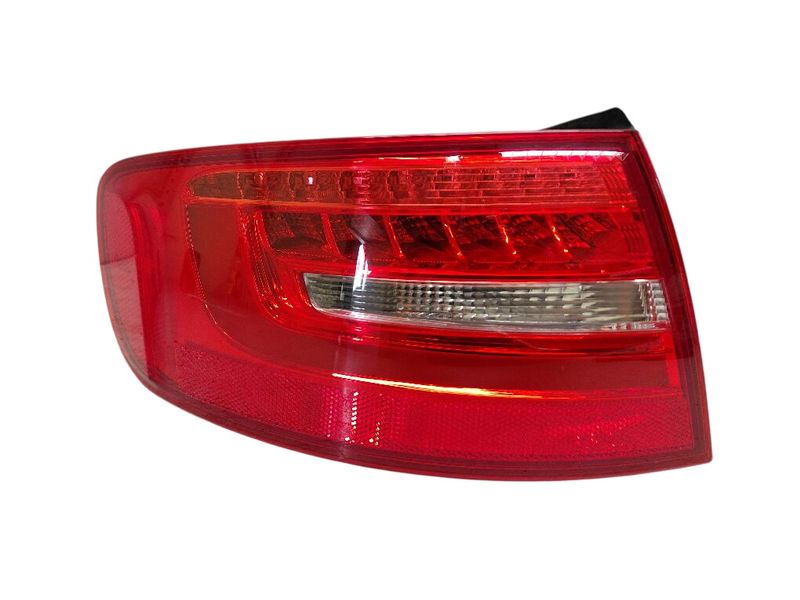 8K9945095D Tail light left AUDI A4 / A4 ALLROAD (B8) (2007-2015)