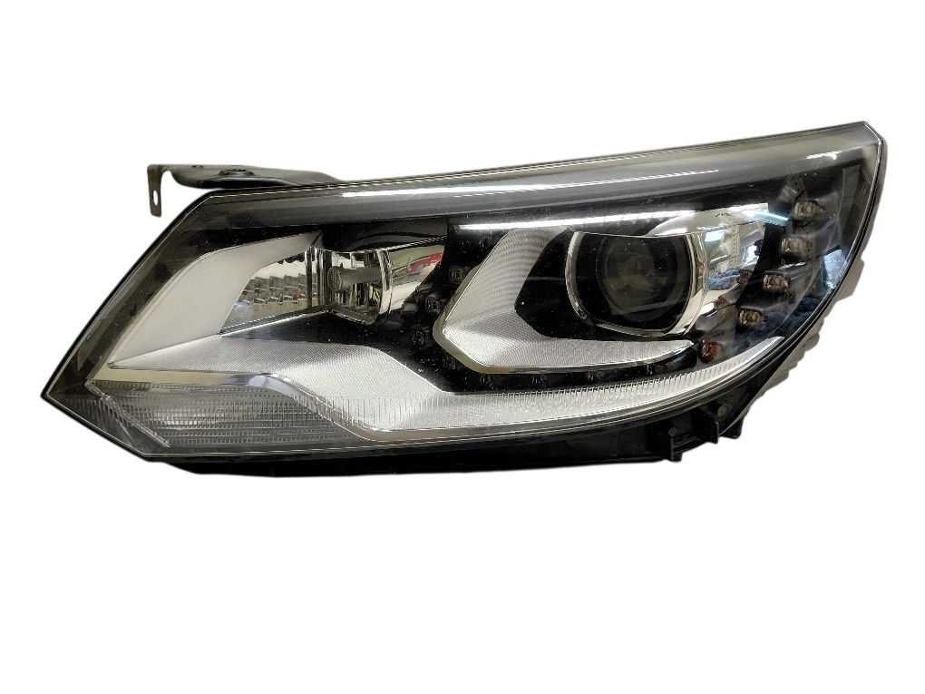 5N1941751 8K0941597E 5N0941329 Headlight left VW TIGUAN I (5N) (2007-2018)