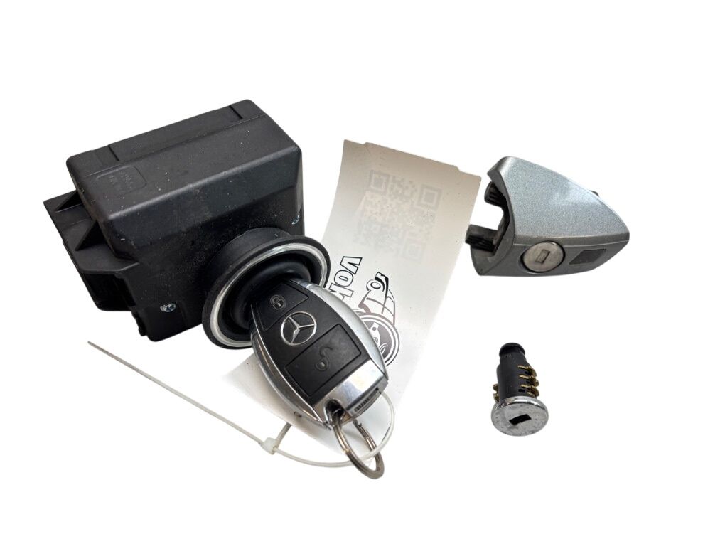 A2075450208 Ignition switch lock (ignition barrel) MERCEDES-BENZ C-CLASS (W204) (2007-2013)