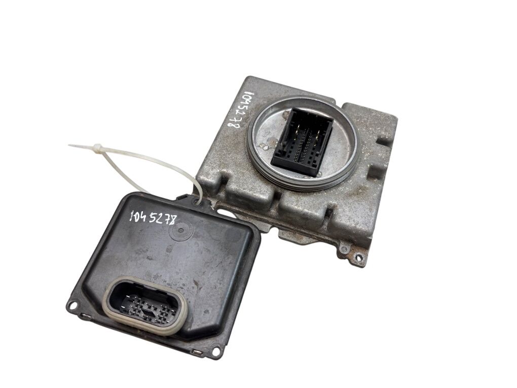 7PP941572AC 8S0907397D Xenon headlight control unit set AUDI A3 (8V_) (2012-2020)