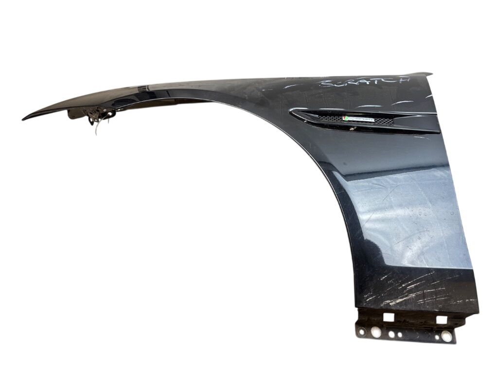 T4N2637 Fender Front Left JAGUAR XE (X760) (2015-2024)