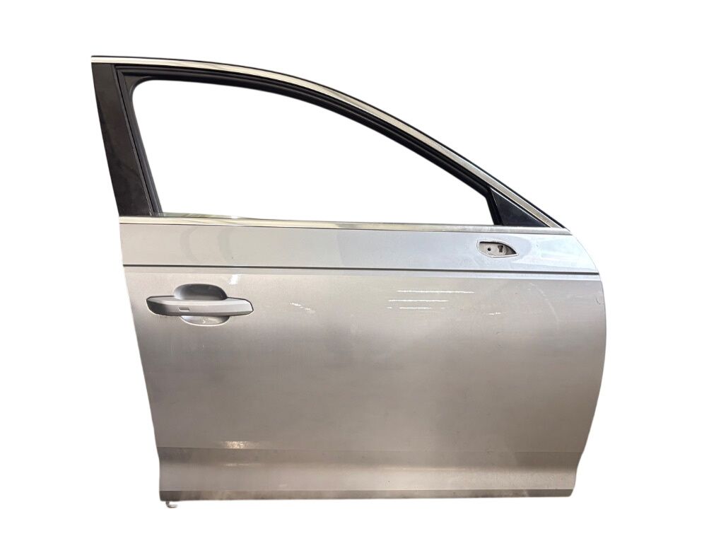 Door Front Right AUDI A4 (8W, B9) (2015-)