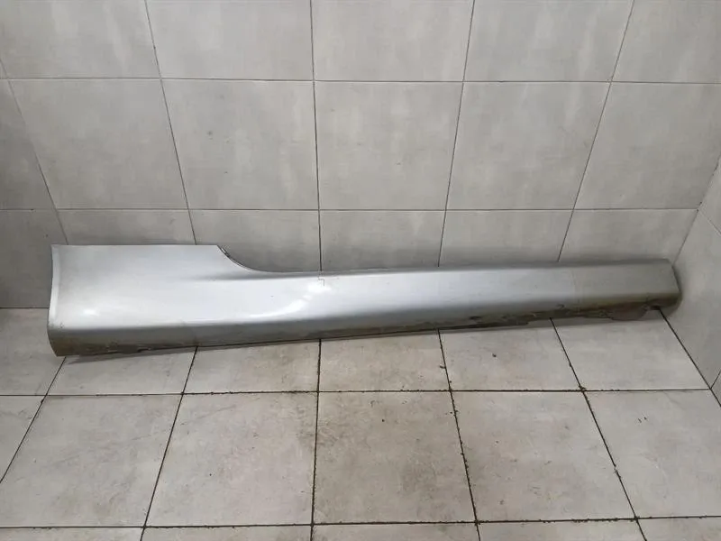 Aston Martin DB9 COUPE side skirt 6G43-10608-AB RH side skirts FAULTY