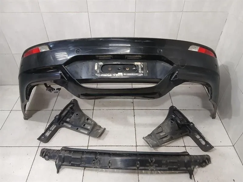 BMW 6 Series E63 Rear Bumper 7899501 Rear Bumper M6 OEM E64 E63 PDC