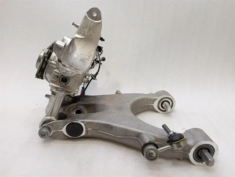 Ferrari Left Rear Hub 173M 849 Testarossa Wheel Bearing Housing Rear Left 957015