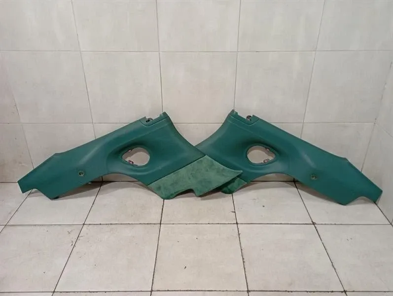 Porsche 911 996 covering 99655507107 rear 1/4 nephrite green cover defect