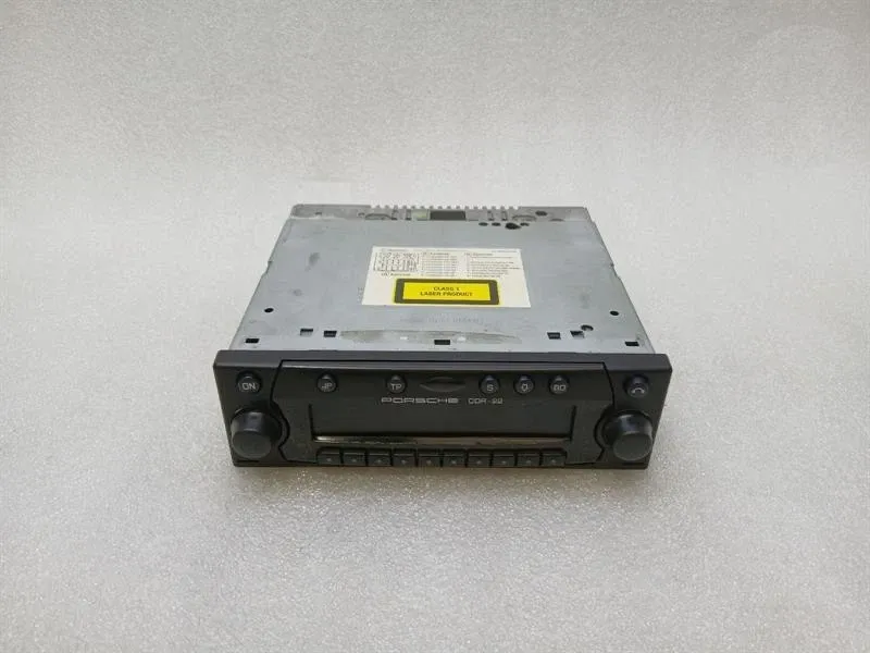 Porsche 911 996 CD Player CDR-22 Audio System Controller 99664512200