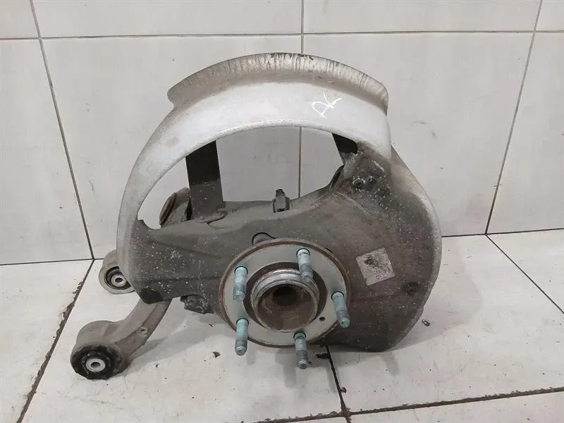 Aston Martin Vanquish AM310 Right Front Hub AY93-3K186-AB Front Wheel Bearing Housing