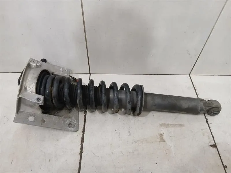 Aston Martin Vanquish AM310 Shock Absorber Rear CD33-18W002-CA Shock Absorber EDC