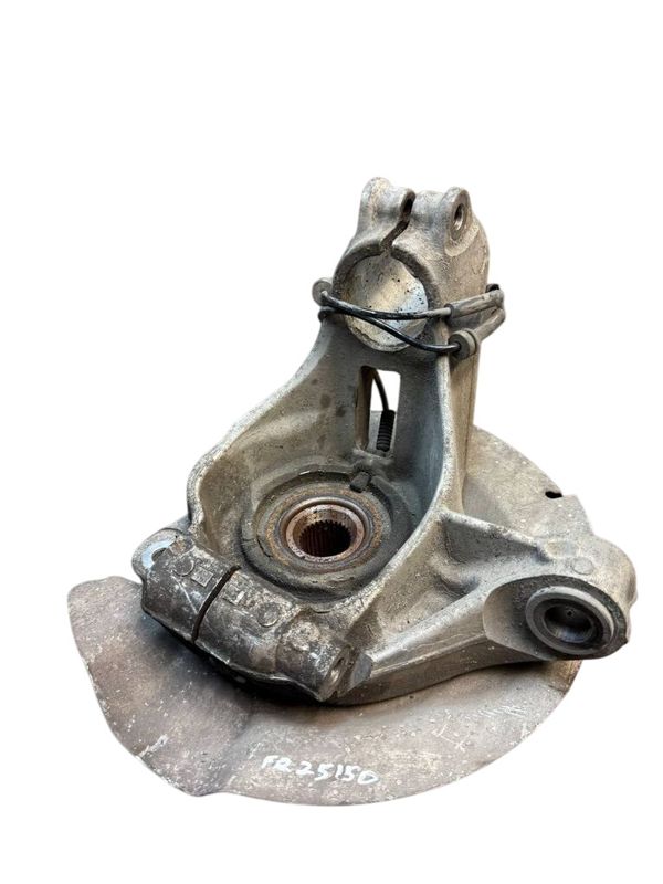LR077913 FJ323K185AD LR186681 FJ323K185AF Wheel bearing housing front right LAND ROVER EVOQUE I (L538) (2011-2018)