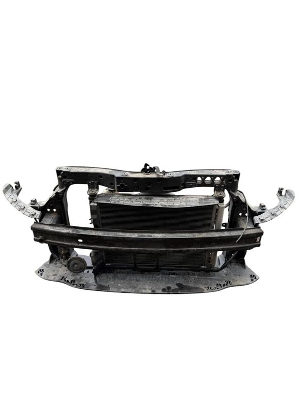 641011J500 865301J500 253100U000 976060U000 253804P650 Front panel HYUNDAI i20 I (PB) (2008-2014)