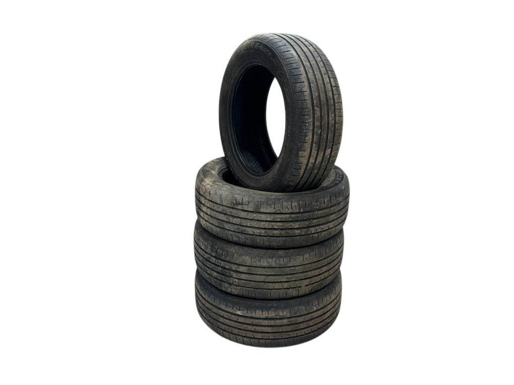 01 Tyre 4 pcs VW PASSAT B5 (3B2) (1996-2000)