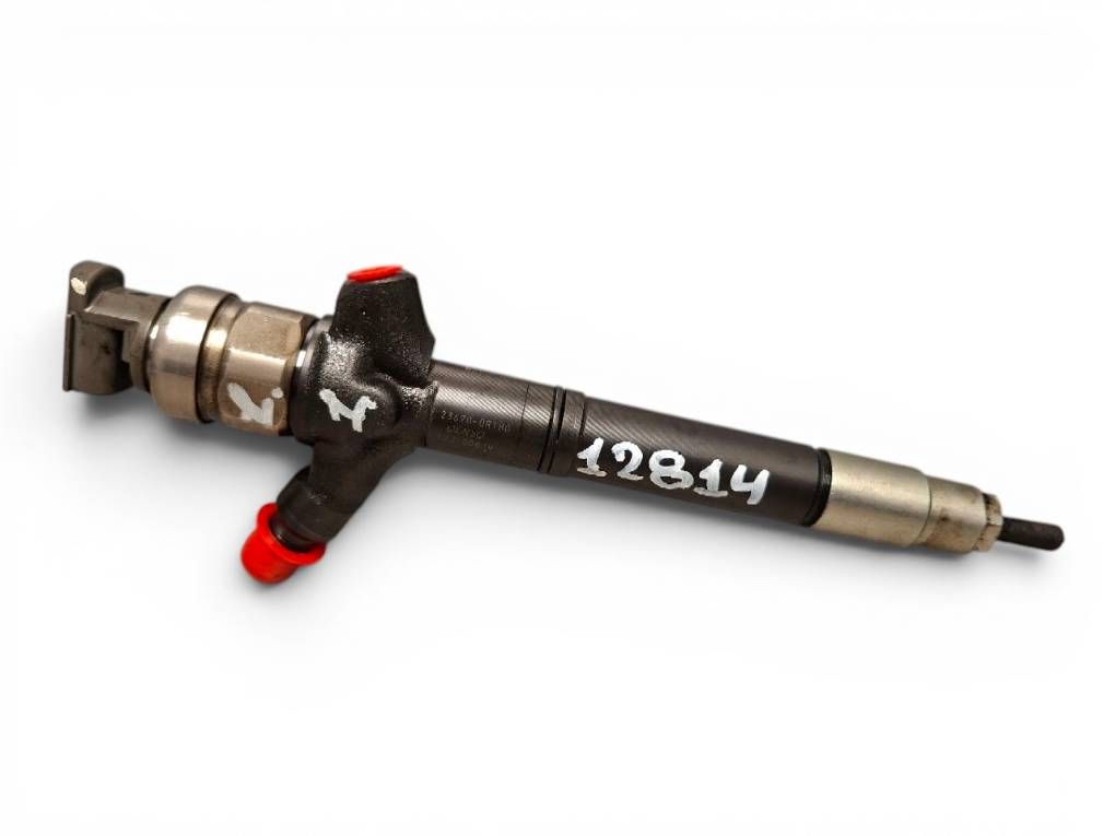 236700R0180 Fuel Injector TOYOTA AVENSIS (T250) (2003-2008)