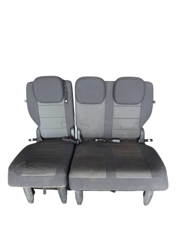 Rear Seat CHRYSLER VOYAGER V (RT) (2007-2016)