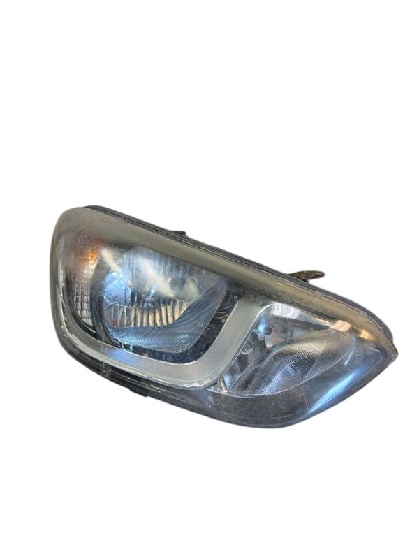 921024P500 Headlight right HYUNDAI i20 I (PB) (2008-2014)