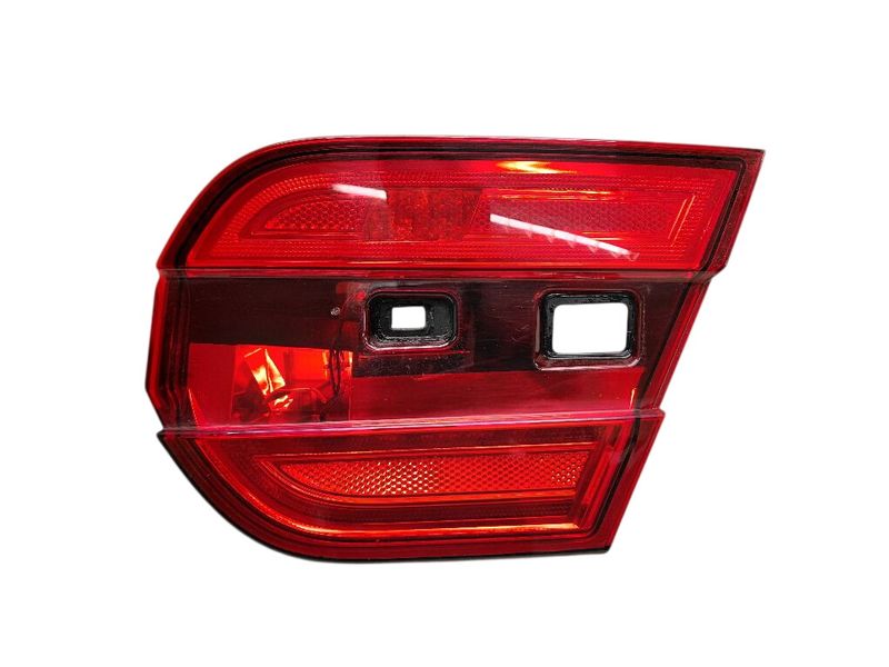CX-2315K272-AA CX2315K272AA Innerbakljus, höger JAGUAR XF (X250, CC9) (2008-2015)