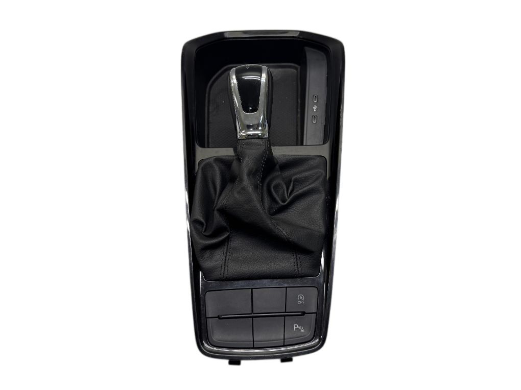 655863212A 657035736 Gearshift lever cover SKODA KAMIQ (NW4) (2019-)