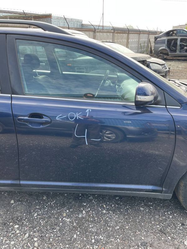 6711105030 Door Front Right TOYOTA AVENSIS (T250) (2003-2008)