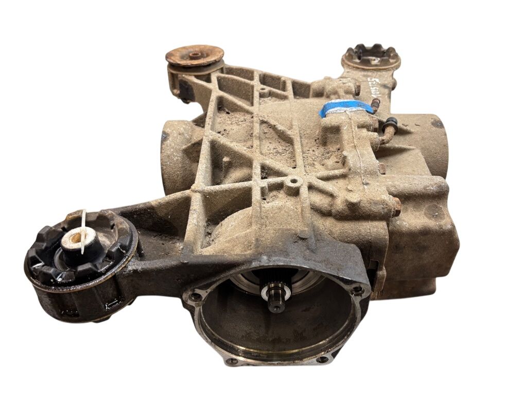 0AY525010N Rear axle differential AUDI Q3 (8U) (2011-2018)