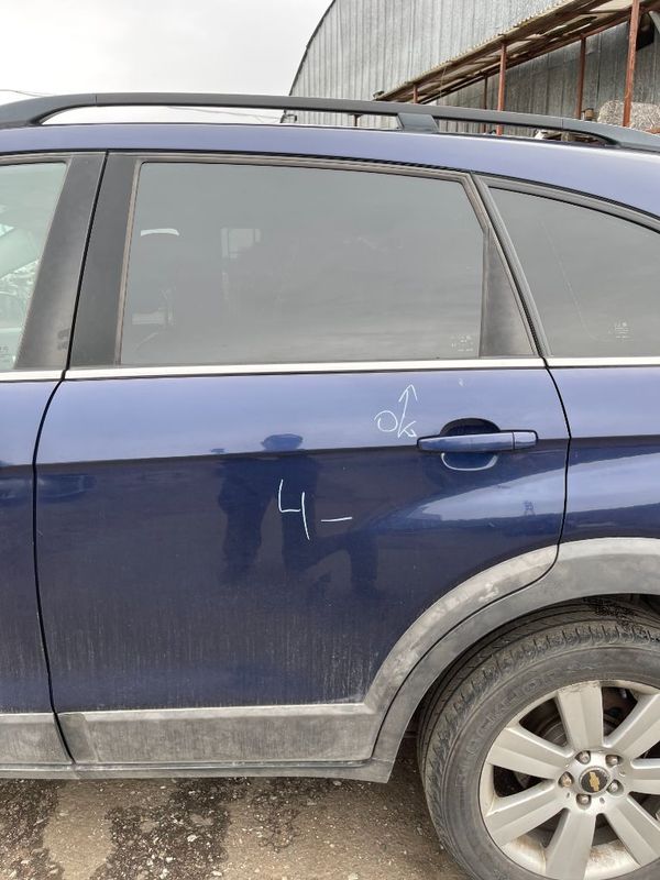 Dörr bak vänster CHEVROLET CAPTIVA I (2006-2018)