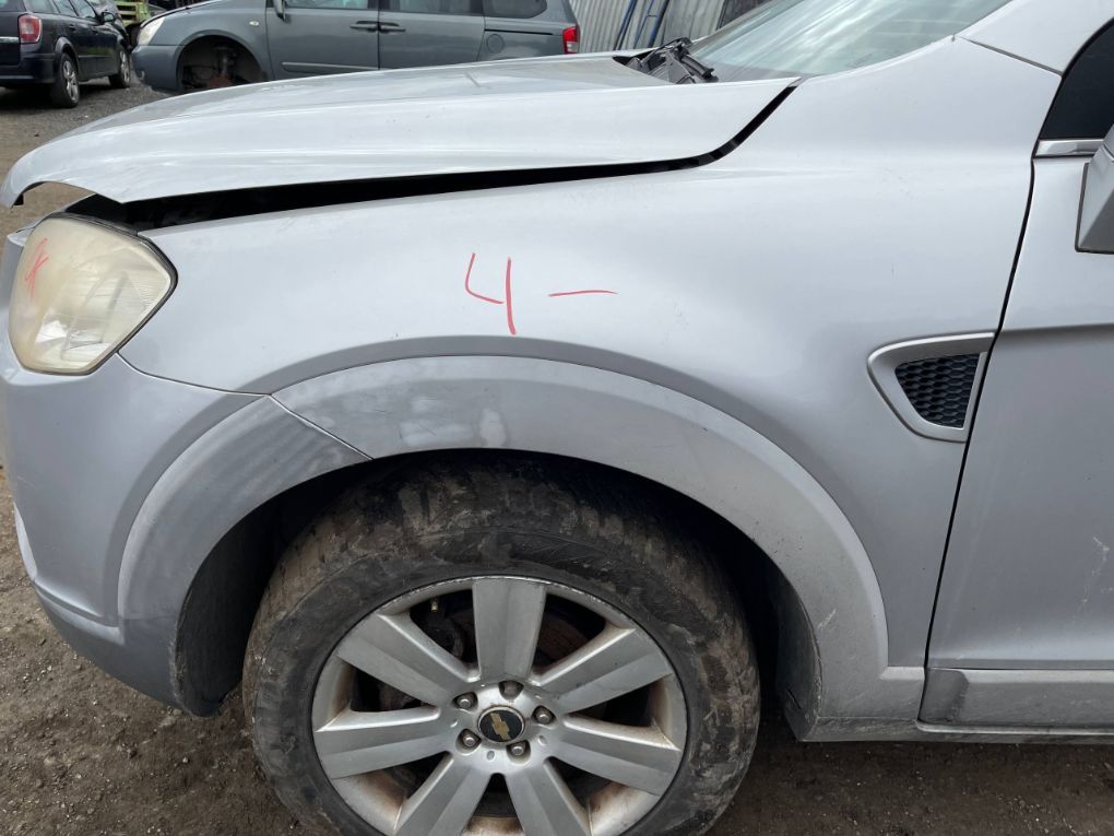 Fender Front Left CHEVROLET CAPTIVA I (2006-2018)
