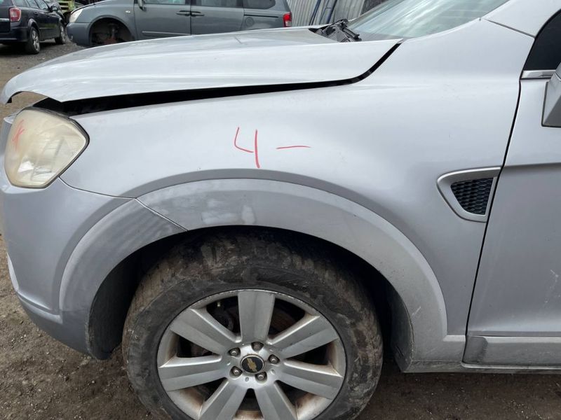 Fender Front Left CHEVROLET CAPTIVA I (2006-2018)
