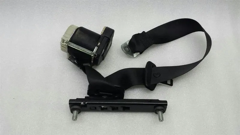 Range Rover Vogue L322 rear right seat belt LR009126 seat belt rear