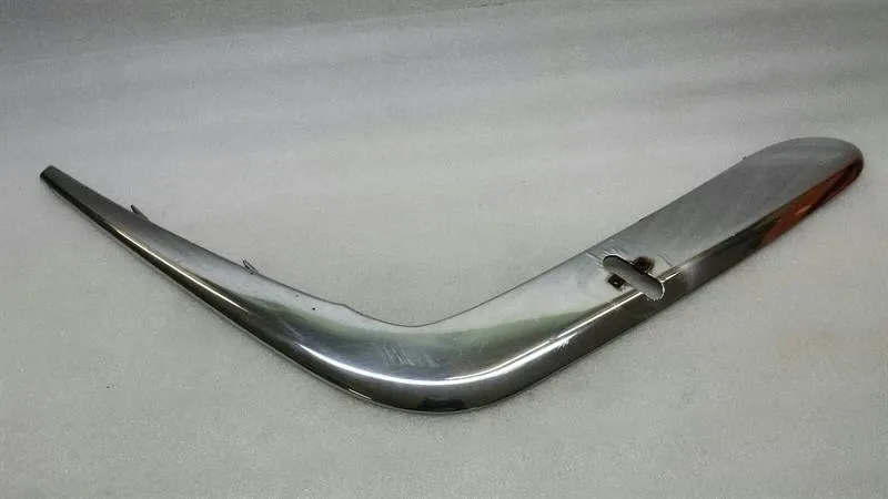Jaguar XJ X308 Front Bumper Right Side Chrome Cover HNC6534AB Strip Faulty