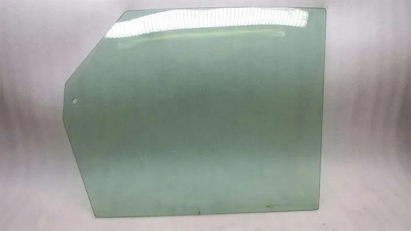 Land Rover Range Rover Vogue L322 Right Rear Door Glass LR040924 Door Glass