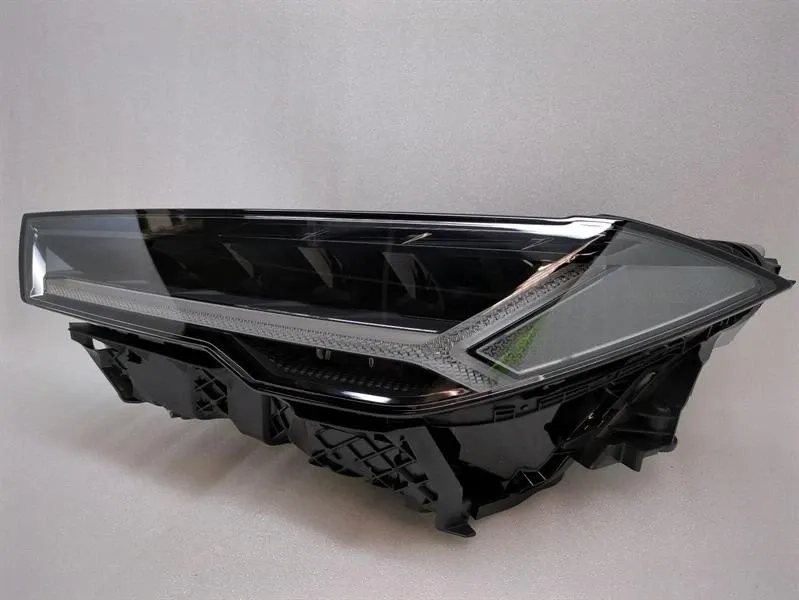 Lamborghini left headlight 4ml941035d Urus LED headlight left matrix euro