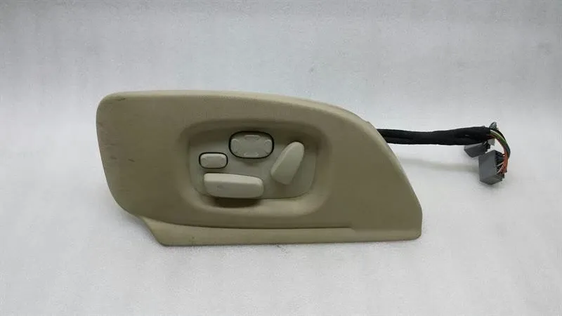 Jaguar XJ6 X350 Seat Control Switch Left XR857869SEL Seat Adjustment Switch
