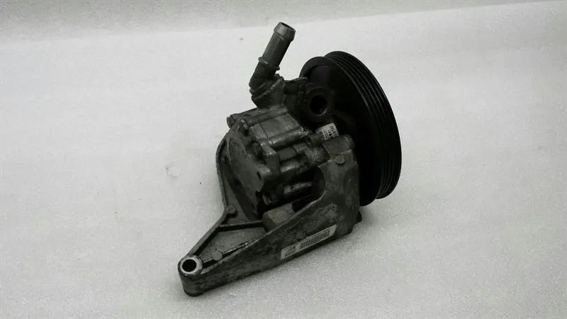 BMW 1 Series E87 Power Steering Pump 7692974546 Power Steering Pump