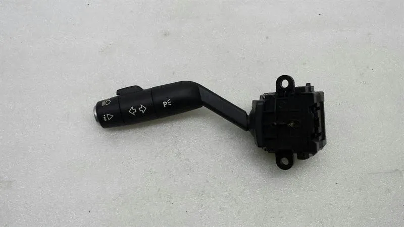 Land Rover Range Rover Vogue L322 Turn Signal Switch XPC500140 Switch