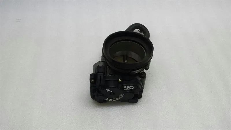 Jaguar XJ X350 X358 Throttle Body C2C20540 Throttle Body