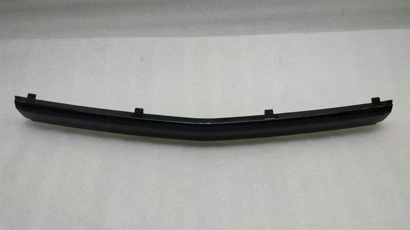 BMW 7 Series E65 E66 Body Moulding Front Bumper Cover 51117135531 Strip