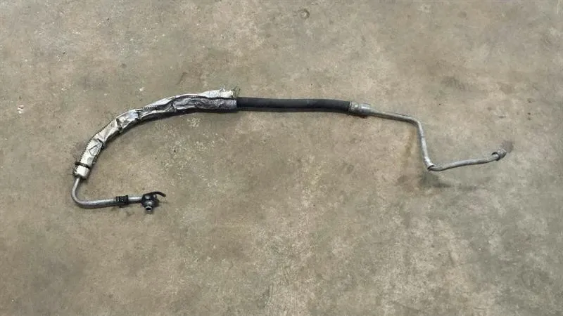 Jaguar XJ X350 X358 power steering hose C2C35049 power steering 2W933L600AF