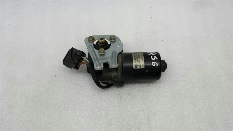 Audi S6 C5 Front Wiper Motor 4B8955113 Wiper Motor Front RHD
