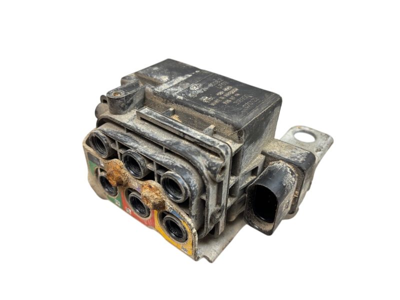 15152400082 15-1524-0008.2 Air suspension valve block AUDI Q7 (4L) (2006-2015)