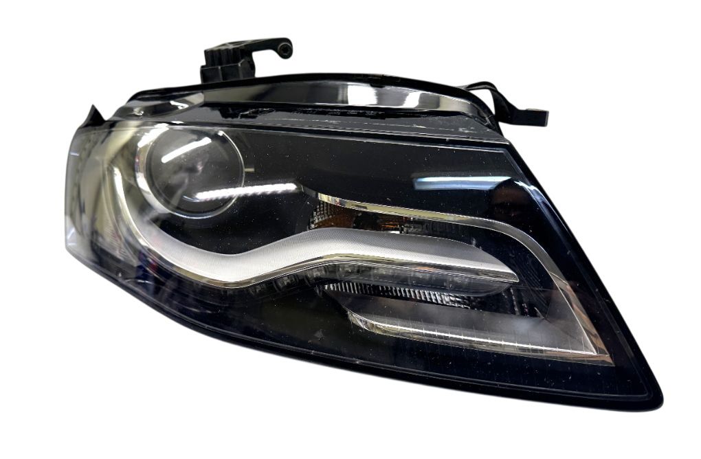 8K0941004C Headlight right AUDI A4 / A4 ALLROAD (B8) (2007-2015)