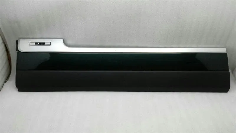 Land Rover Range Rover Vogue Left Front Door Moulding CK52-21065-ADW Strip